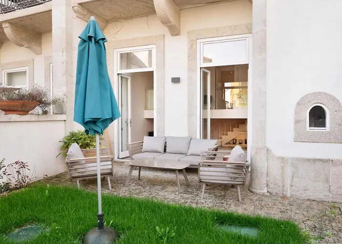 Apartment On - Garden - Pet Friendly *