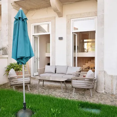 Apartment Near Garden *