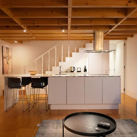 Apartment Near Garden *