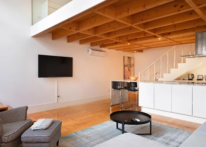 On - Garden - Pet Friendly *