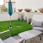 On - Garden - Pet Friendly Lägenhet *